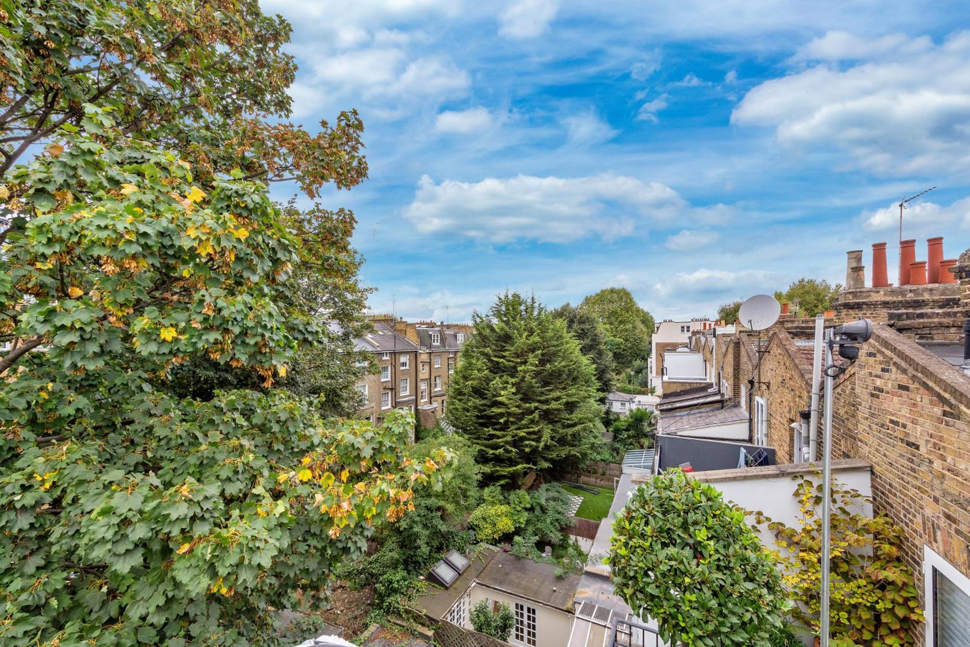 Newly Renovated Kensington 2 Bedroom Apartment With Balcony Near Harrods Sleeps 6, 2 Min Walk From Station London Exterior photo